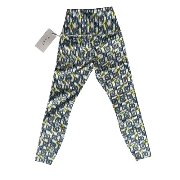 Tavi High Waisted 7/8 Tight Leggings in Sky Ikat - Picture 3 of 4